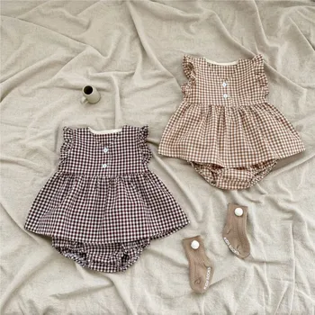 Лето 2023, Комплект одежды из 2 предметов для новорожденных девочек, Маленький клетчатый топ с рукавами-крылышками, брючный костюм для маленьких девочек, Одежда для новорожденных