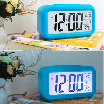 Светодиодный дисплей с цифровой подсветкой, настольный будильник, термометр, повтор времени календаря (батарейки в комплект не входят)