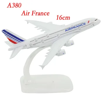 Модель самолета A380 Air France Модель самолета из литого под давлением сплава Статический дисплей Коллекция подарков для взрослых Мини-игрушки Для мальчиков для игрушек