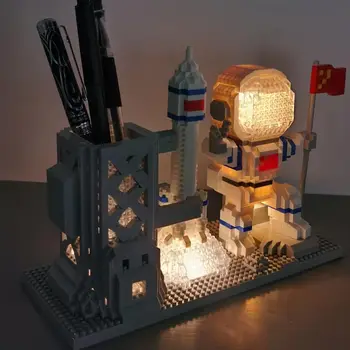 TUNJILOOL Spaceman Строительные Блоки с Легким Мини-Микроспутником Diamond Astronaut Block Bricks Развивающие Кирпичи Игрушки Для Мальчиков G