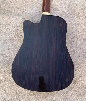 Электроакустическая гитара из дерева 