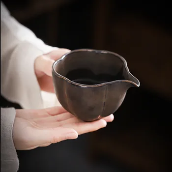 Позолота Японская Керамическая Ярмарочная Чашка Для приготовления чая Дистрибьютор чая Кунг-фу Набор чайных ситечек Чашка Ярмарочная Кружка Устройство для приготовления ярмарочных чашек
