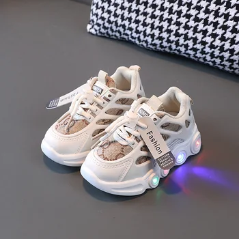 Весенняя детская обувь со светодиодной подсветкой, дышащая сетчатая детская обувь для мальчиков и девочек, светящаяся детская обувь, спортивные детские повседневные кроссовки