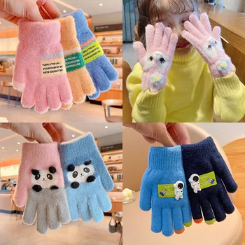 Зимние Новые Зимние Детские Вязаные Плюшевые перчатки с утолщенными буквами и пятью пальцами для мальчиков и девочек, уличные теплые перчатки, Детские Цветные перчатки